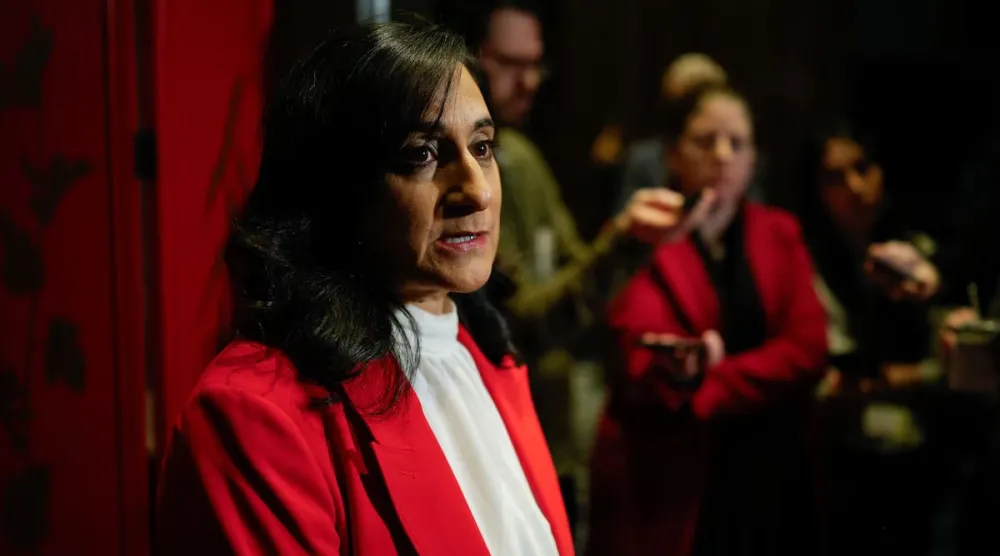 أنيتا أناند (رويترز)