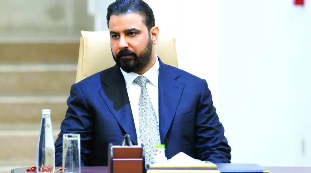 رئيس الوزراء العراقي المكلَّف علي الزيدي يحضر اجتماع «الإطار التنسيقي» في بغداد يوم 27 أبريل الحالي (أ.ب)