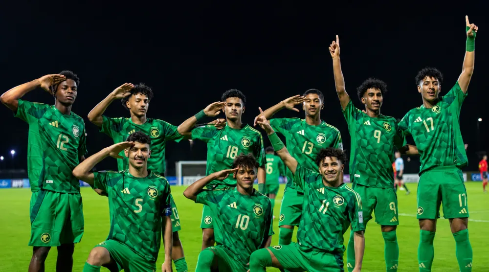 فرحة لاعبي المنتخب السعودي بالفوز (المنتخب السعودي)