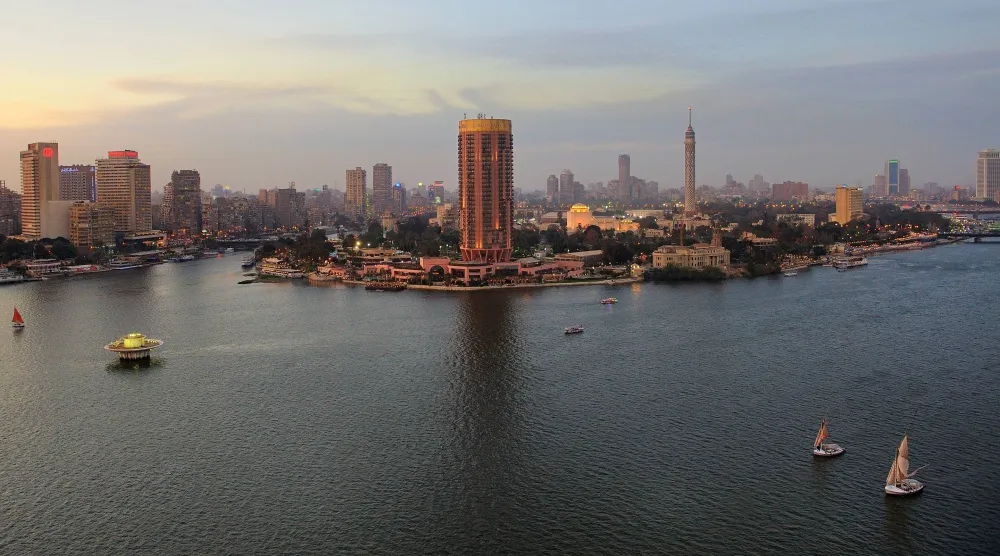 ارتفع قطاع المطاعم والفنادق في مصر بنسبة 8.3 في المائة خلال الربع الثالث من العام المالي الحالي وقطاع التشييد والبناء حقق نمواً بنسبة 5.6 في المائة (إكس)