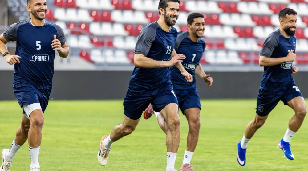 لاعبو الكويت خلال التحضيرات الأخيرة (نادي الكويت)