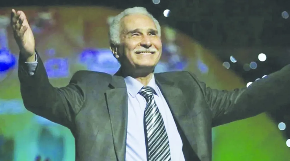 
الفنان المصري الراحل 
عبد الرحمن أبو زهرة