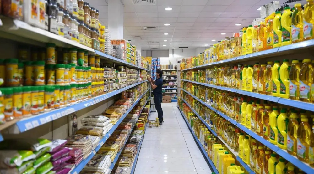 إحدى أسواق المنتجات الغذائية في السعودية (واس)