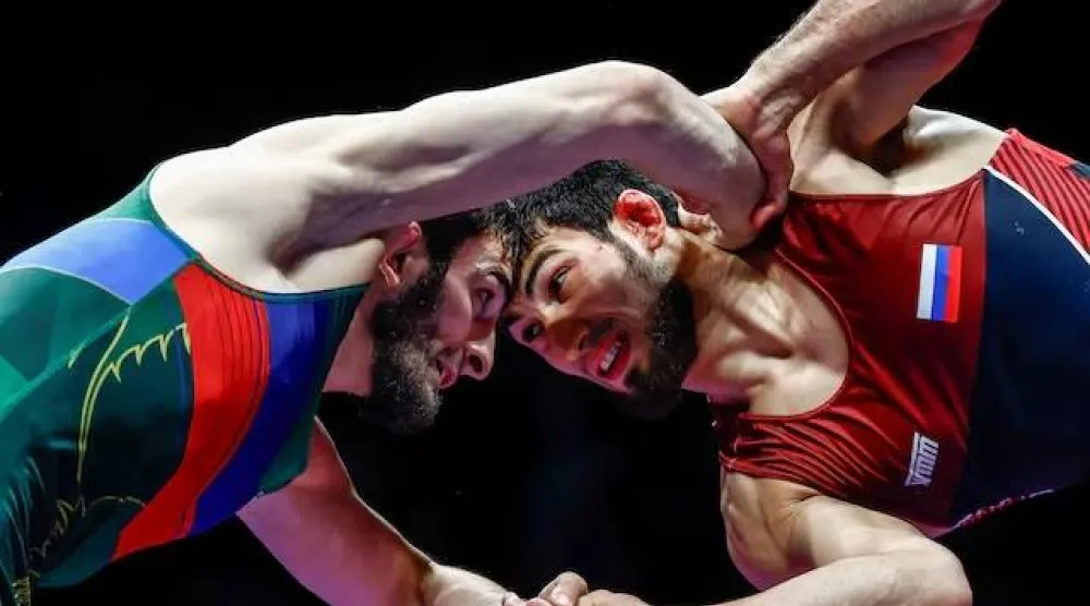المصارعون الروس سيتنافسون تحت علم بلادهم (رويترز)