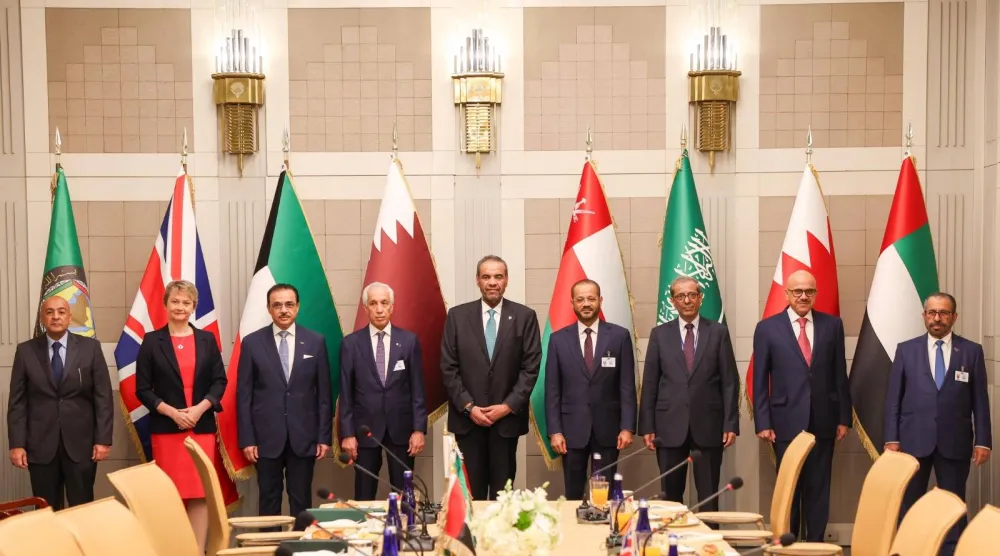 اجتماع وزاري سابق بين مجلس التعاون والمملكة المتحدة (موقع المجلس الإلكتروني)