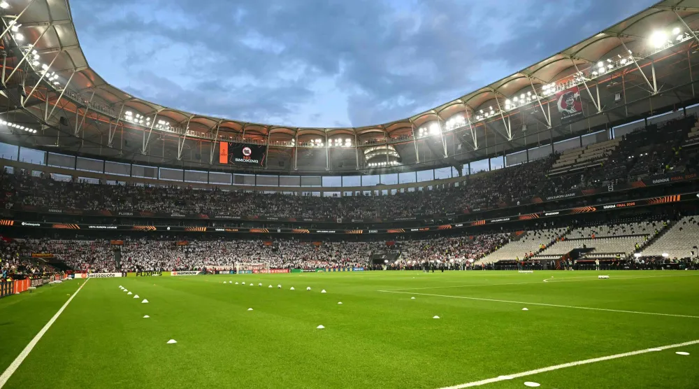 الاتحاد الأوروبي لكرة القدم «يويفا» طالب بإعادة هيكلة نظام التصفيات المؤهلة لكأس العالم (أ.ف.ب)