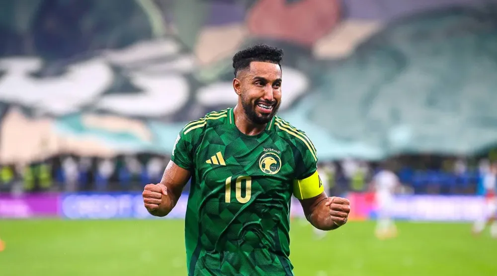 سالم الدوسري قائد المنتخب السعودي (تصوير: علي خمج)