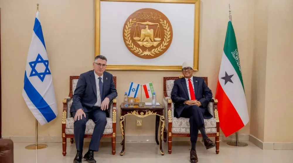 Somaliland Cumhurbaşkanı, İsrail Dışişleri Bakanı'nı kabul etti (Somaliland Cumhurbaşkanlığı'nın Facebook sayfası)