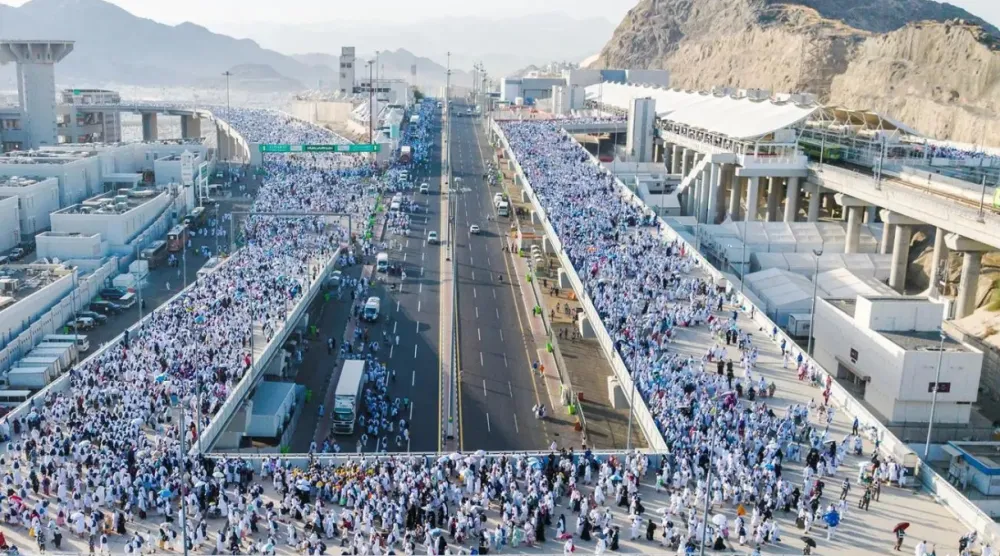 يكتمل وصول حجاج بيت الله الحرام الاثنين الموافق الثامن من شهر ذي الحجة إلى مشعر منى لقضاء يوم التروية (واس)