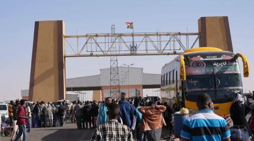 سودانيون ينتظرون العودة لبلدهم قبل عيد الأضحى (صفحة الجالية السودانية في مصر على «فيسبوك»)