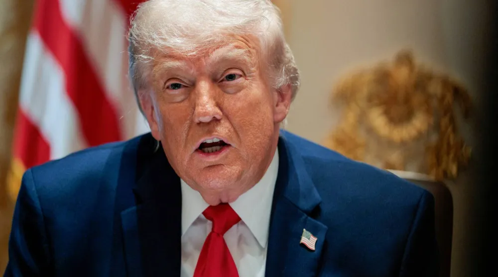 الرئيس الأميركي دونالد ترمب يتحدث خلال اجتماع لمجلس الوزراء في البيت الأبيض في العاصمة واشنطن - 27 مايو 2026 ( رويترز)
