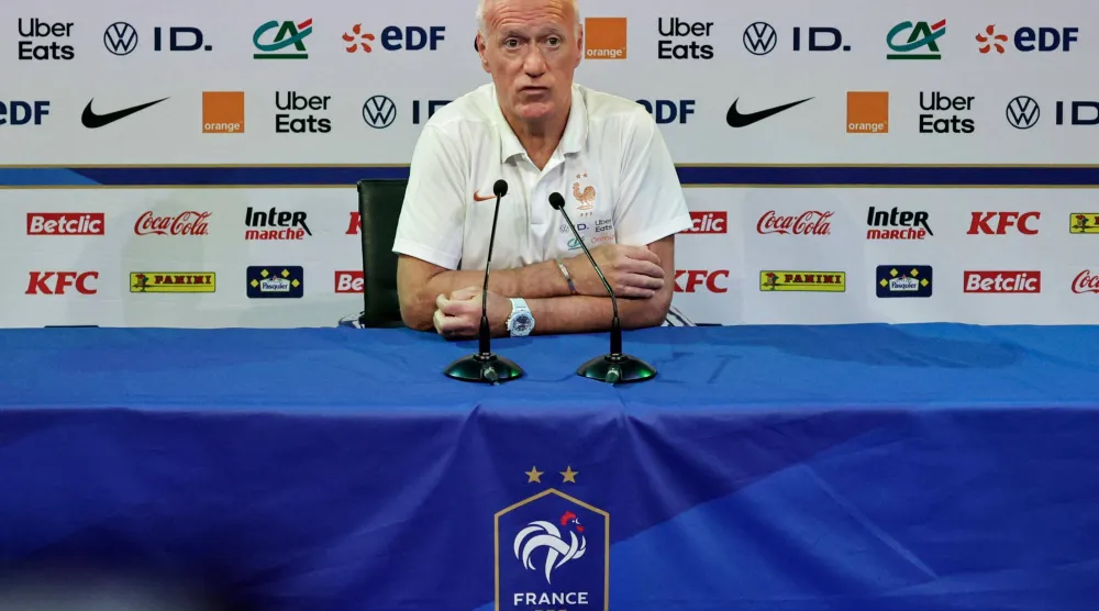ديدييه ديشان مدرب منتخب فرنسا (أ.ف.ب)
