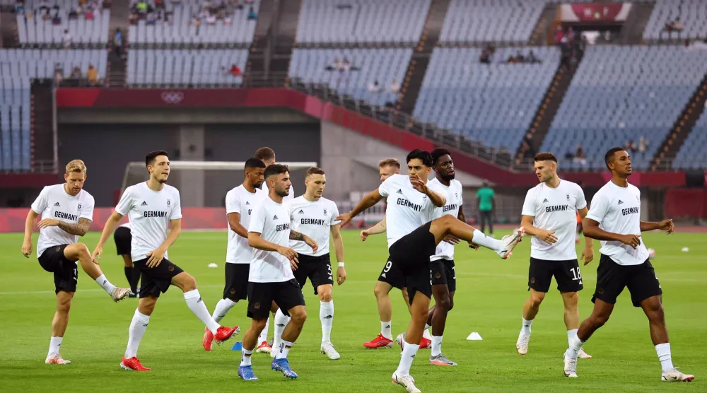 تدريبات المنتخب الألماني (رويترز)