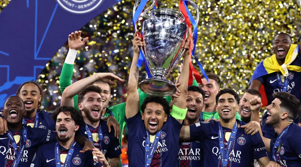 تتويج باريس سان جيرمان بلقب «دوري أبطال أوروبا» (أ.ف.ب)