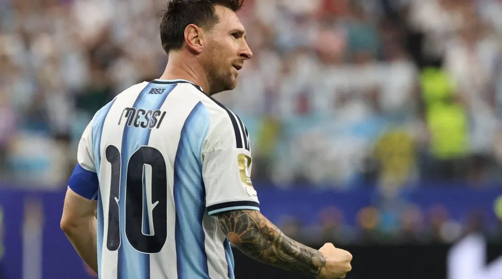 Lionel Messi'nin açılış golü, Ralf Rangnick'in "sinirini bozdu" (Reuters)
