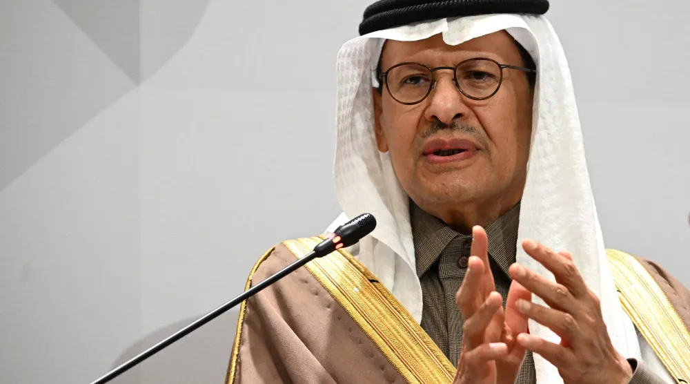 وزير الطاقة السعودي يتحدث خلال مشاركته في منتدى سانت بطرسبورغ الاقتصادي الدولي في روسيا (أ.ف.ب)