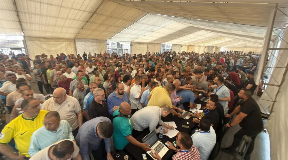 ملتقى توظيفي لشركة «فالكون» في مايو الماضي (الصفحة الرسمية للشركة على «فيسبوك»)