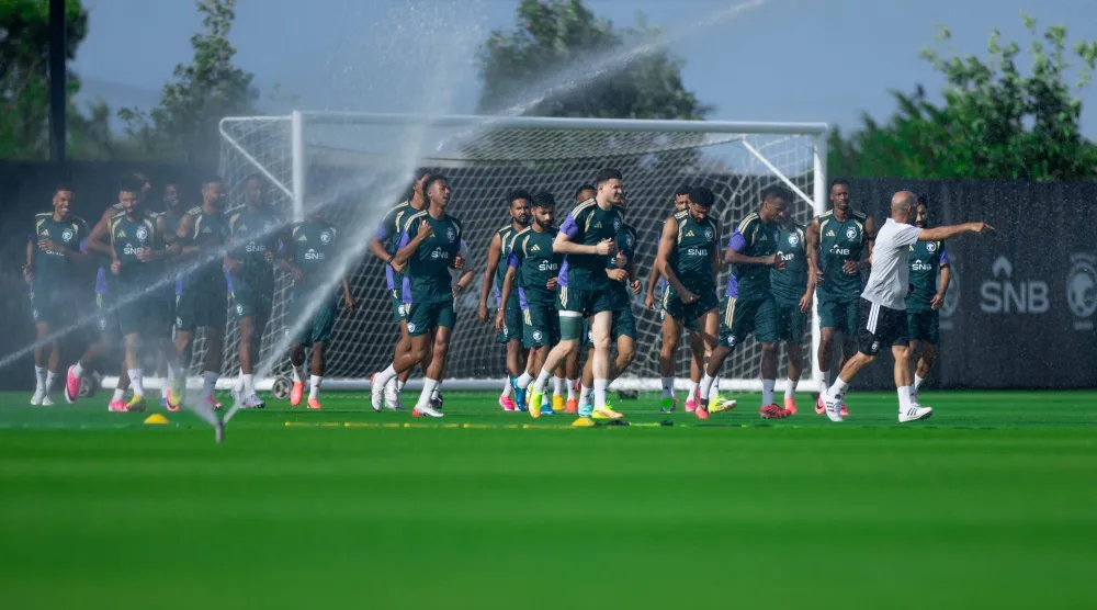 يتوقع أن تشهد مواجهة الأخضر الودية إقبالاً جماهيريا كبيرا (المنتخب السعودي) 