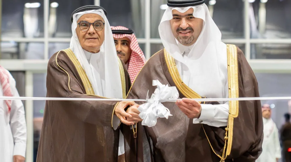 نائب أمير منطقة تبوك يدشّن مشروع «واجهة الشمال» للمعارض والمؤتمرات (واس)