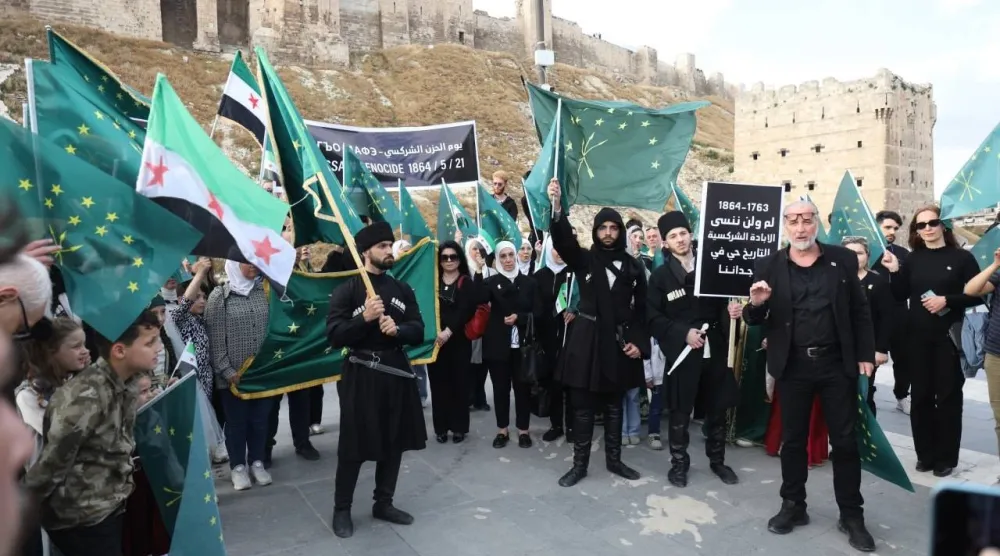 إحياء ذكرى «يوم الحزن» الشركسي 21 مايو أمام قلعة حلب شمال سوريا (قبائل الشركس في سوريا)