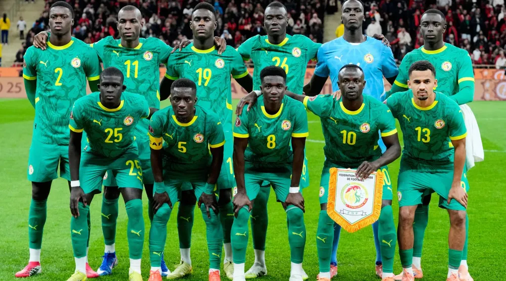 جدل حول تفتيش لاعبي السنغال... و«الاتحاد» يوضح إجراء لتسريع السفر (أ.ب)