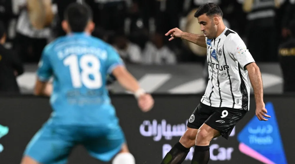 الشباب كان آخر محطات حمد الله في الدوري السعودي (نادي الشباب) 
