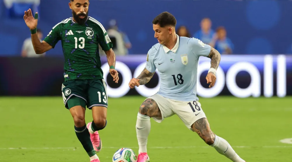 بوشل قال إنه لا يجب التقليل من منتخب الرأس الأخضر (رويترز)