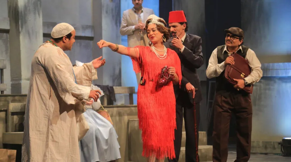 جانب من العرض المسرحي الغنائي «ساعة حظ» (وزارة الثقافة المصرية)