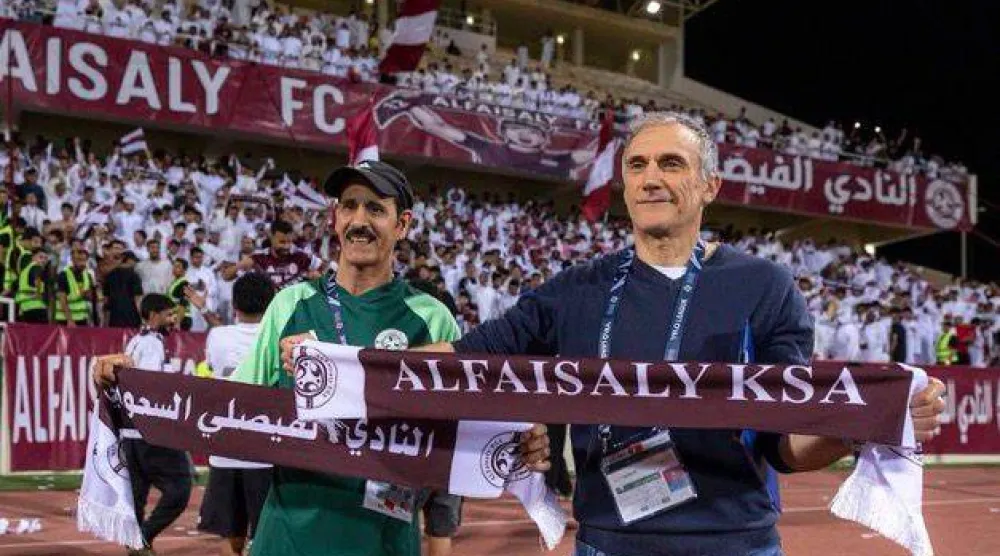 الإيطالي جيوفاني سوليناس مدرب «الفيصلي» (نادي الفيصلي)