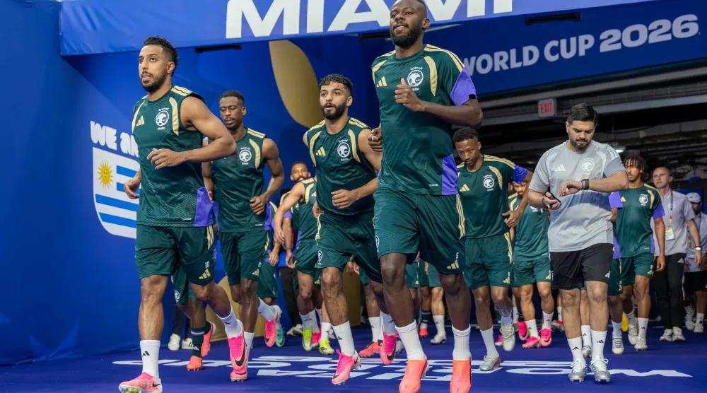 دونيس يرى أنه بحاجة لبعض الوقت لتطبيق أفكاره (المنتخب السعودي) 