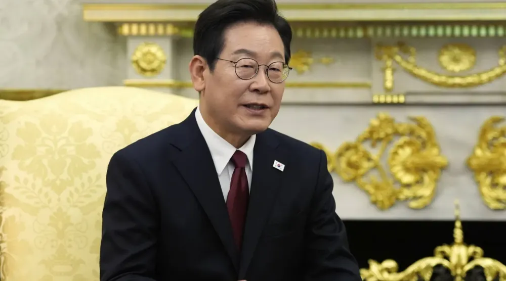Güney Kore Cumhurbaşkanı Lee Jae-myung, Beyaz Saray'da ABD Başkanı Donald Trump ile yaptığı görüşmede (AP)