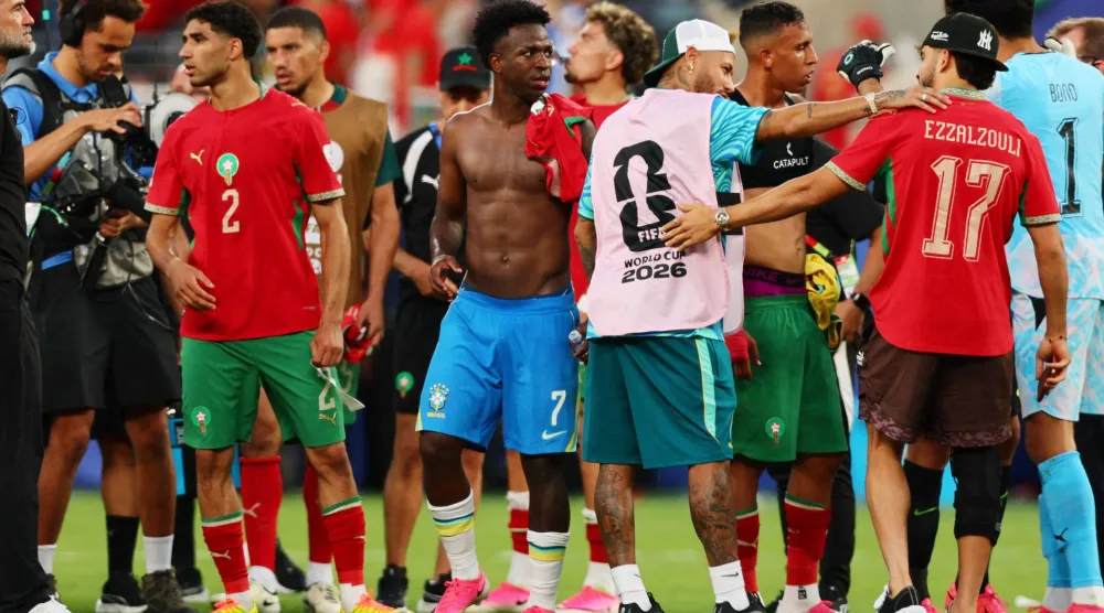 المغرب لوضع قدم في الدور الثاني والبرازيل لاستعادة التوازن (رويترز)