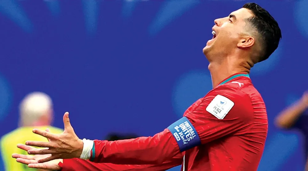  رونالدو كان أسوأ لاعبي البرتغال في مباراة الكونغو (رويترز)