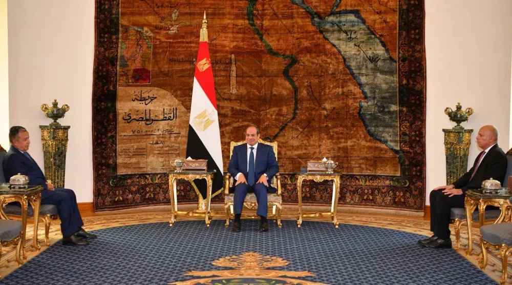 السيسي يؤكد دعم مصر الكامل لترشيح نبيل فهمي لمنصب أمين جامعة الدول العربية (الرئاسة المصرية)