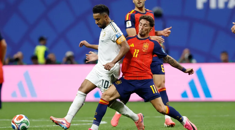 خسارة المنتخب السعودي أمام إسبانيا لم تنه حظوظه للتأهل (أ.ب)