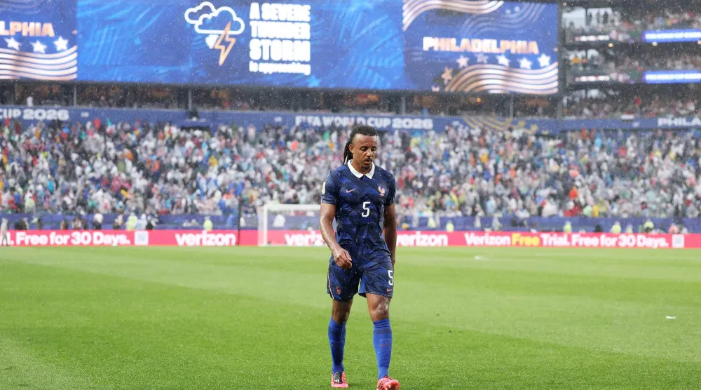 جول كوندي لاعب منتخب فرنسا (أ.ف.ب) 