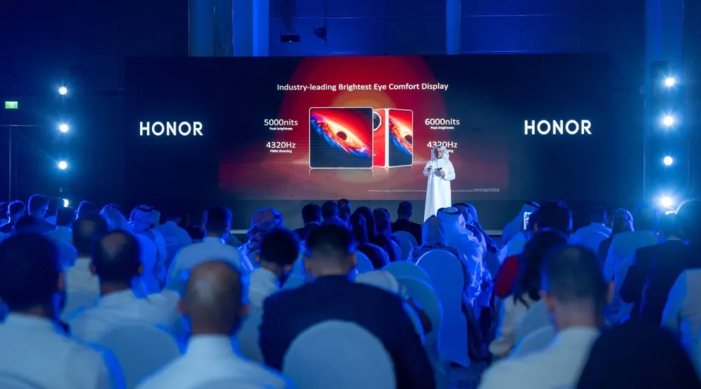 «HONOR» تكشف عن هاتف «Magic V6 وتطلق HONOR Business» في السعودية