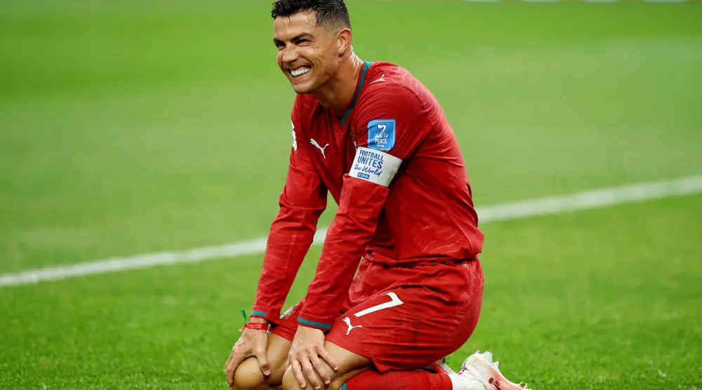 كريستيانو رونالدو قائد منتخب البرتغال (رويترز)