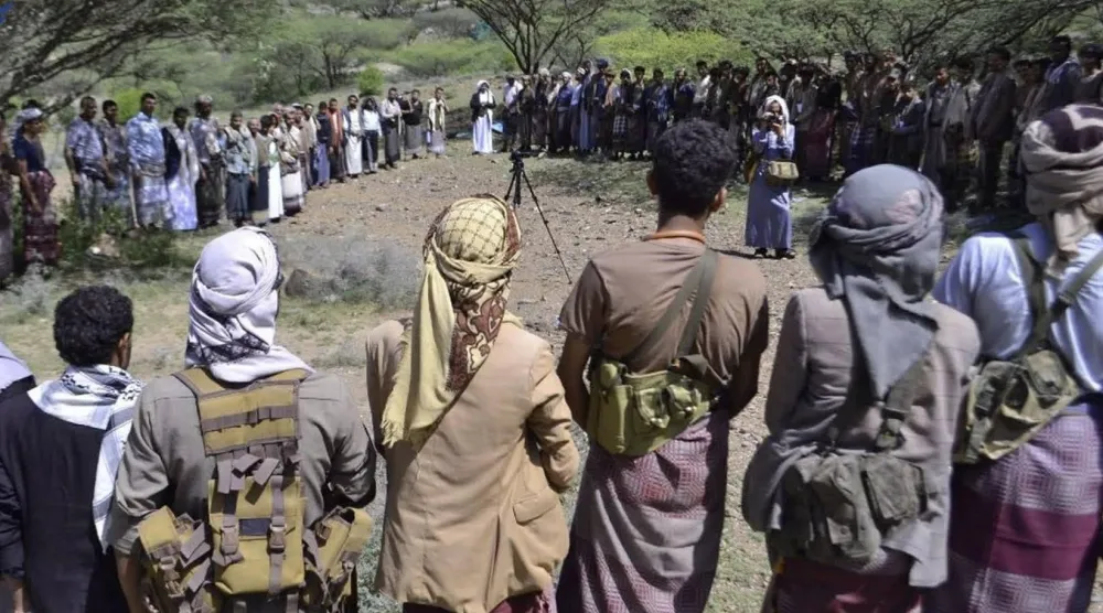 مقاتلو الحوثيين يشكون تأخر صرف مستحقاتهم المالية منذ أربعة أشهر (إعلام محلي)
