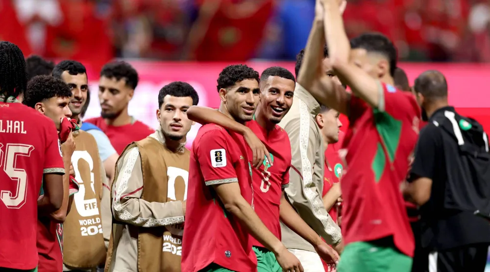 حسم منتخب المغرب تأهله إلى دور الـ32 ببطولة «كأس العالم لكرة القدم» (أ.ف.ب)