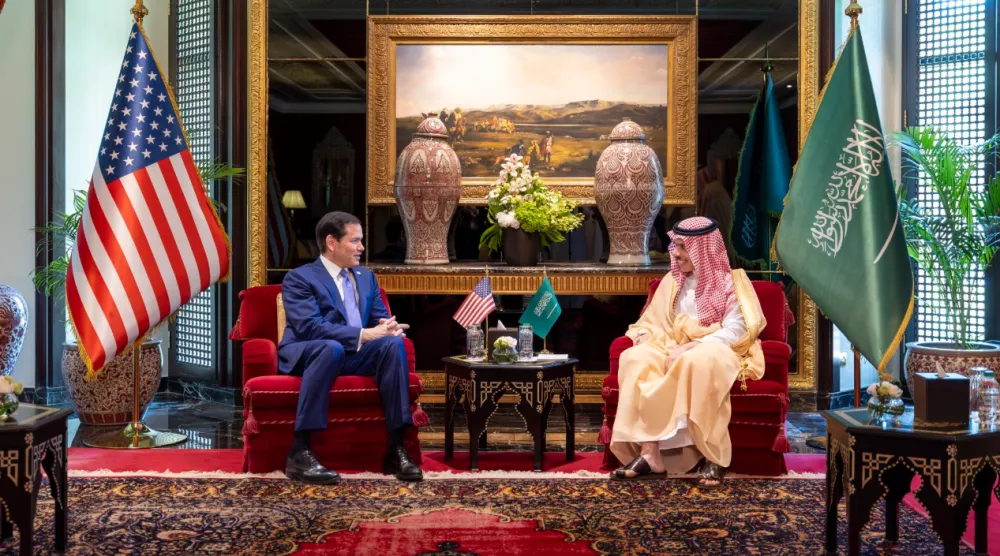 التقى الأمير فيصل بن فرحان بن عبد الله وزير الخارجية السعودي في المنامة وزير خارجية الولايات المتحدة الأميركية ماركو روبيو (الخارجية السعودية)