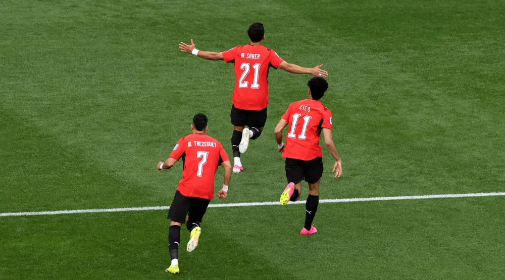 منتخب مصر أحد 3 منتخبات عربية تأهلت إلى دور الـ32 بالمونديال (أ.ب)