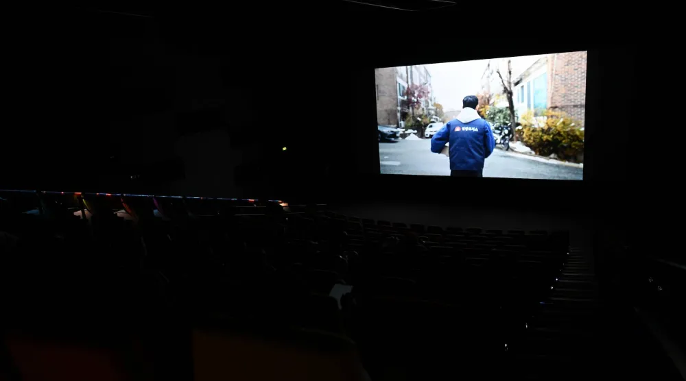 ‎⁨إيرادات دور السينما السعودية تتجاوز 23 مليون ريال في أسبوع... المحتوى الرياضي يستحوذ على 5 % منها (الشرق الأوسط)⁩