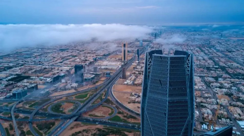 صورة جوية للعاصمة السعودية توضح برج صندوق الاستثمارات العامة (واس)