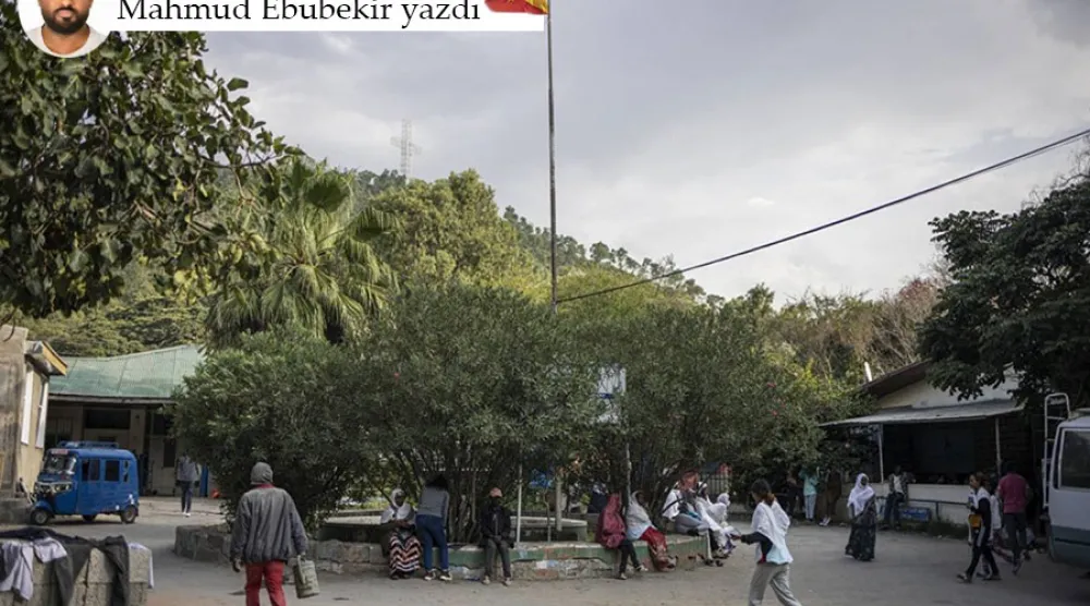 Federal hükümet, TPLF liderliğini, barış anlaşmasını engellemek ve yeni bir silahlı çatışma turuna hazırlanmak için başta Eritre olmak üzere yabancı taraflarla iş birliği yapmakla suçluyor (AFP)