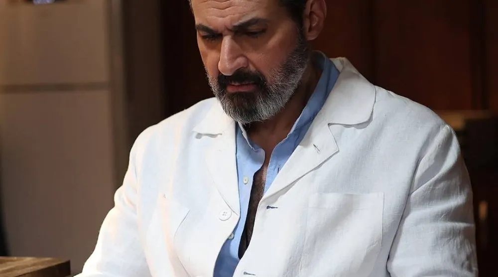 ياسر جلال في مشهد من المسلسل (الشركة المنتجة)