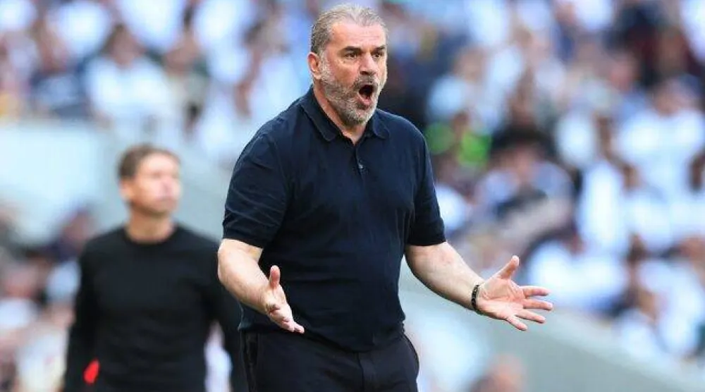 المدرب الأسترالي أنجي بوستيكوغلو (رويترز)