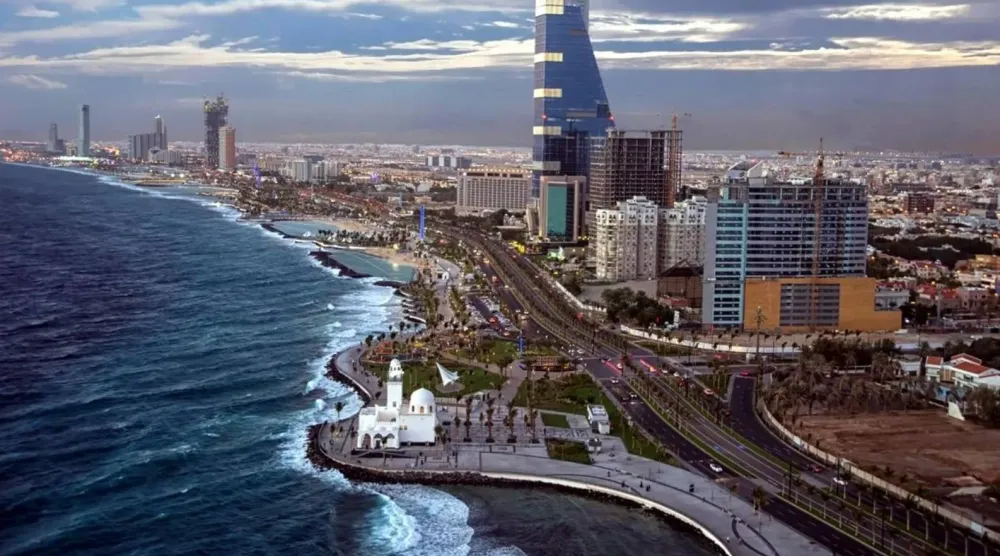 كورنيش جدة يتألق كأحد أبرز الوجهات الحاضنة للمشروعات السياحية والفندقية الرائدة (واس)