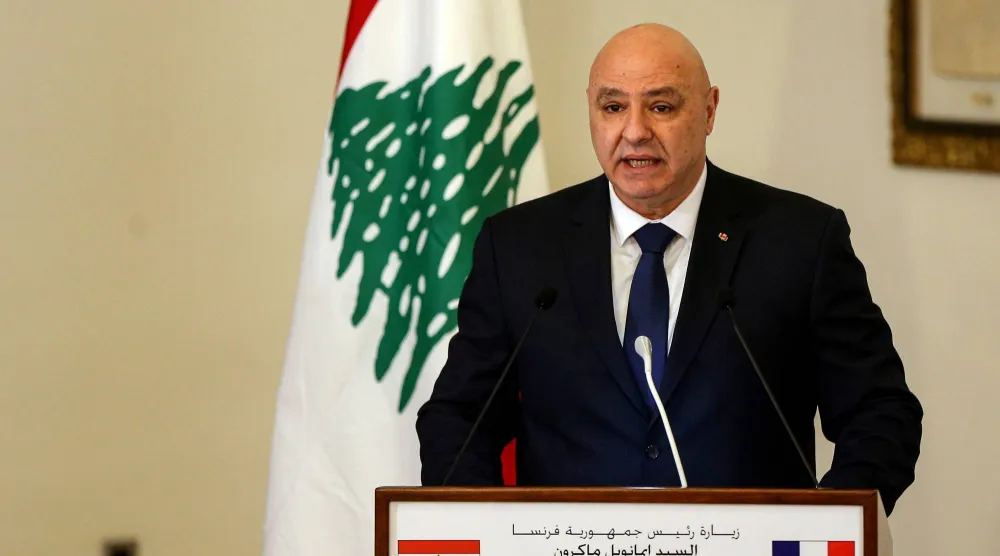 الرئيس اللبناني جوزيف عون يلقي كلمة في مؤتمر صحافي في يناير الماضي (أرشيفية - د.ب.أ)