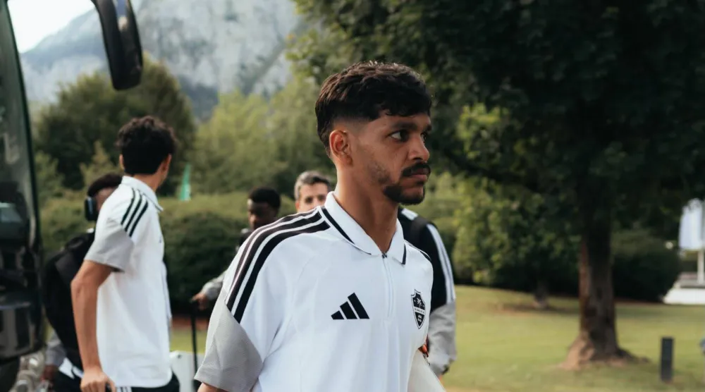الأهلي يواصل تدريباته بالنمسا (النادي الأهلي)